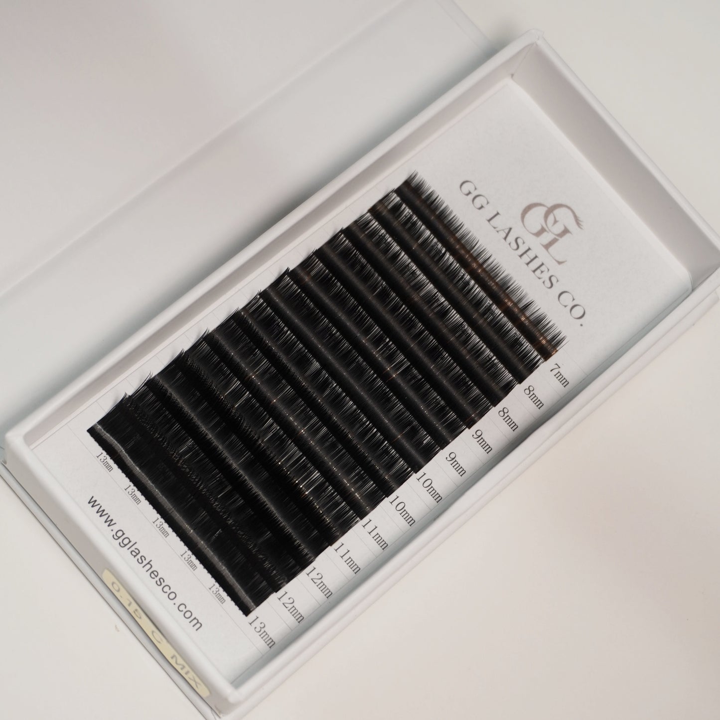 0.15 Classic Lashes